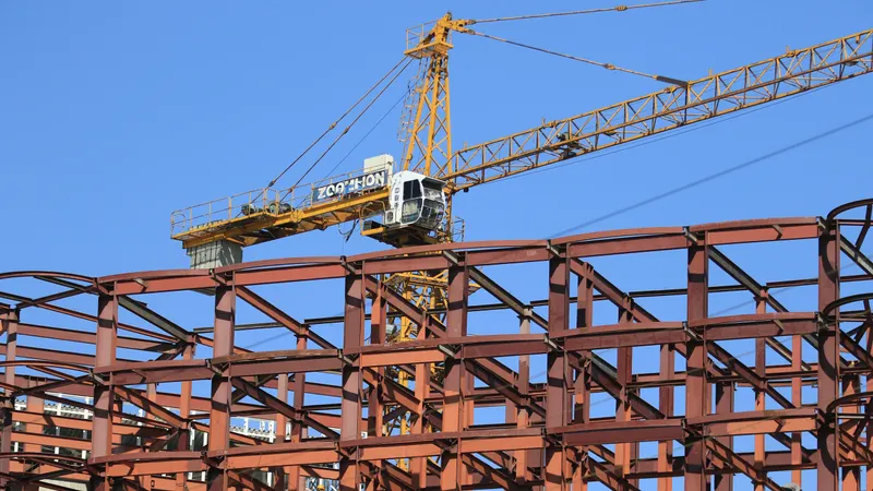 2,1 млрд теңге жымқыру: Астанада құрылыс компаниясының басшысы сотталды