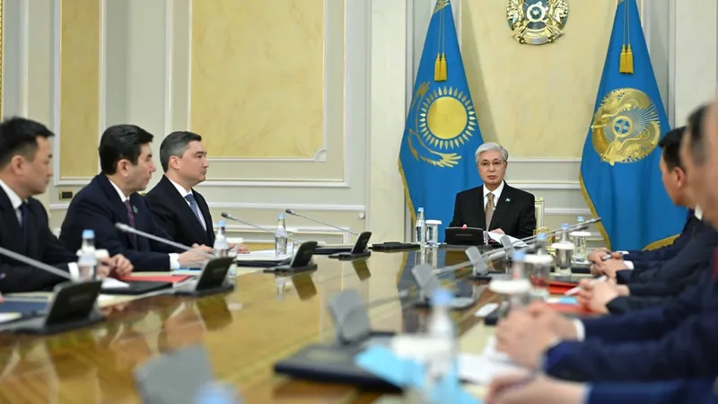 Тоқаев Қауіпсіздік кеңесінің отырысын өткізді