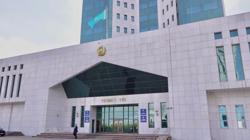 Қазақстанда жаңа төрт фармацевтикалық зауыт салынады