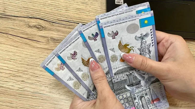 Полицейские помешали мошенникам и спасли деньги супругов из Акмолинской области