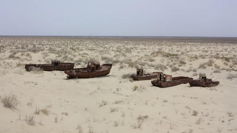 Президент: Арал теңізі салғырттықтың салдары қандай қасіретке әкеліп соғатынын еске салып тұрады