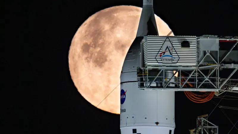 NASA отложило запуск миссии к Луне из-за проблем на генеральной репетиции