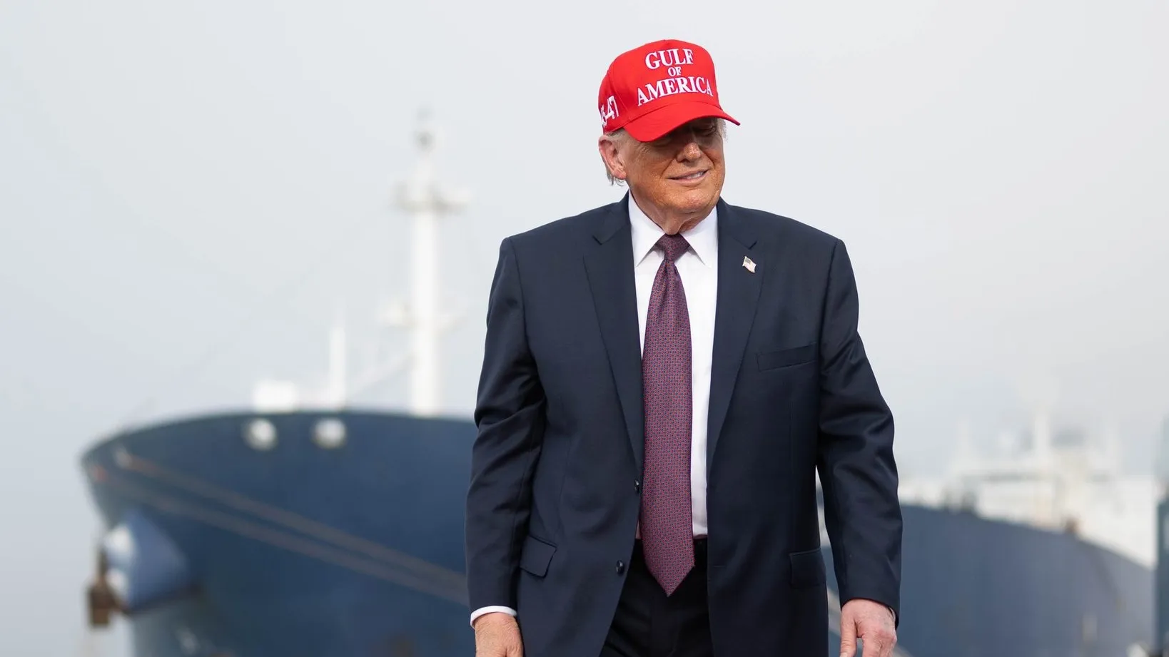 Трамп Иранға Ормуз бұғазын ашу үшін 48 сағат уақыт берді