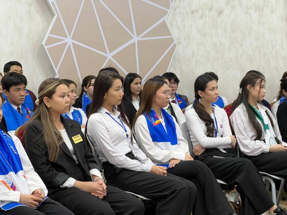 Школьные омбудсмены назвали ключевые проблемы безопасности детей в столице