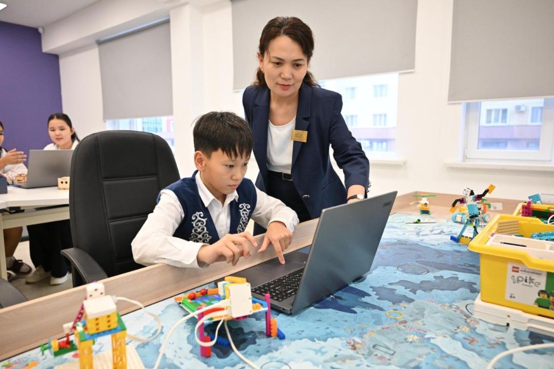 Астанада оқушылардың қауіпсіздігі мен тәртібі ЖИ камералары арқылы бақыланады