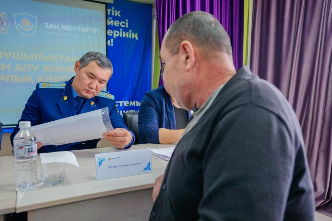 «Закон и порядок»: юридические консультации провели для получателей услуг центра ресоциализации в Астане