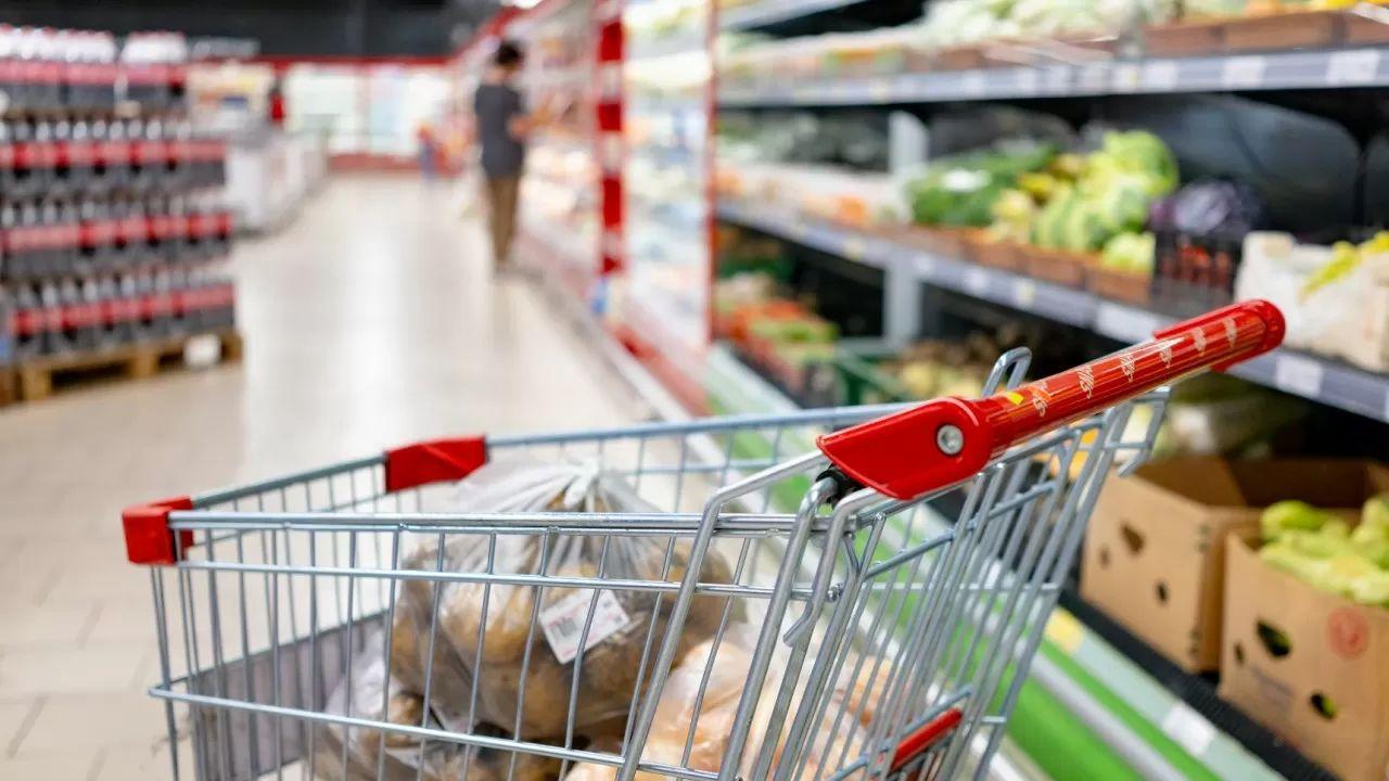 Делдалдарға шектеу, өндірушілерге қолдау: әлеуметтік маңызы бар азық-түлік тізбесі уақытша кеңейтілді