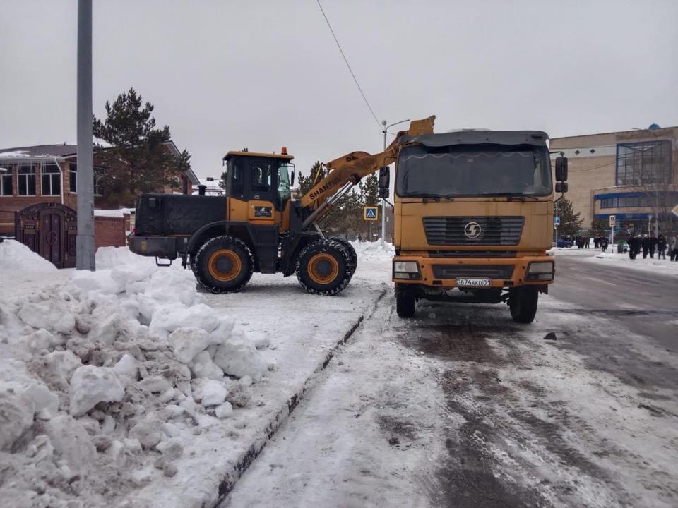 С начала зимнего периода из столицы вывезли более 5,2 млн кубометров снега