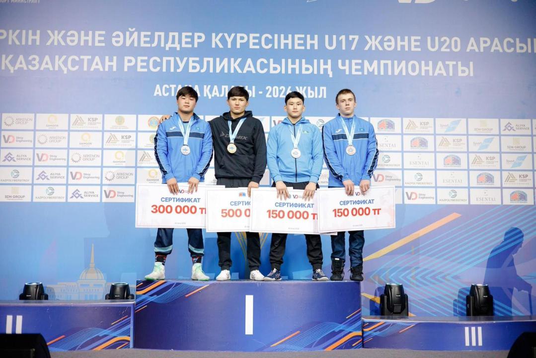 На чемпионате страны по греко-римской борьбе столичные спортсмены завоевали две бронзовые медали