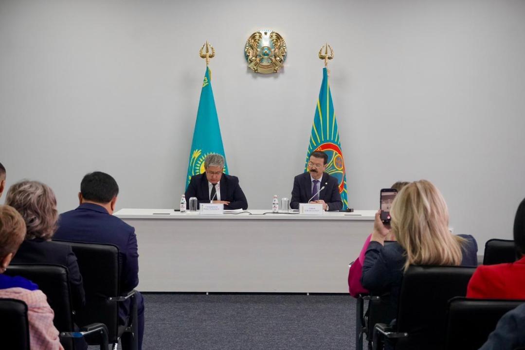 В Астане состоялось открытое общественное обсуждение изменений в новую Конституцию