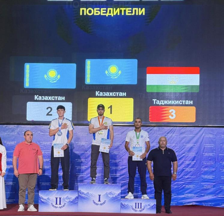 Елордалық спортшылар пара армрестлингтен Азия чемпионатында 15 медаль жеңіп алды