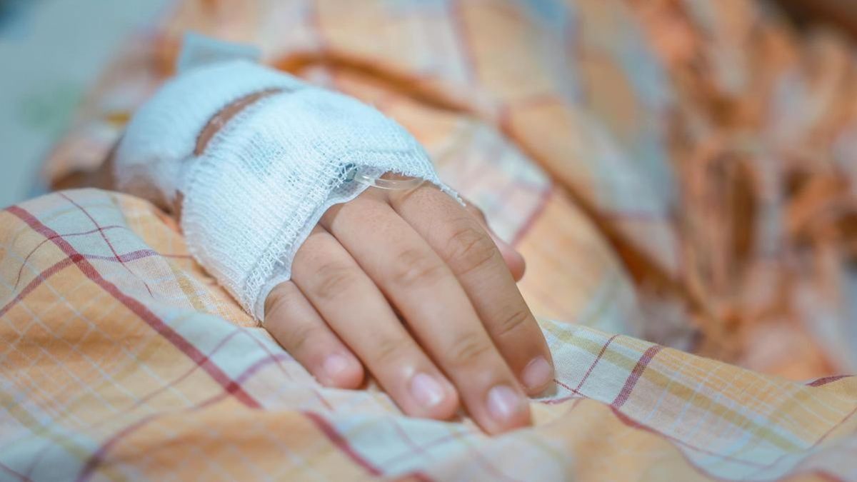 Алғабастағы өрт: зардап шеккен 7 жасар қыз бала көз жұмды