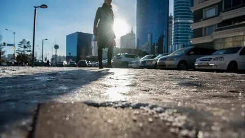 Главный травматолог предупредил горожан об опасности мороза и гололёда